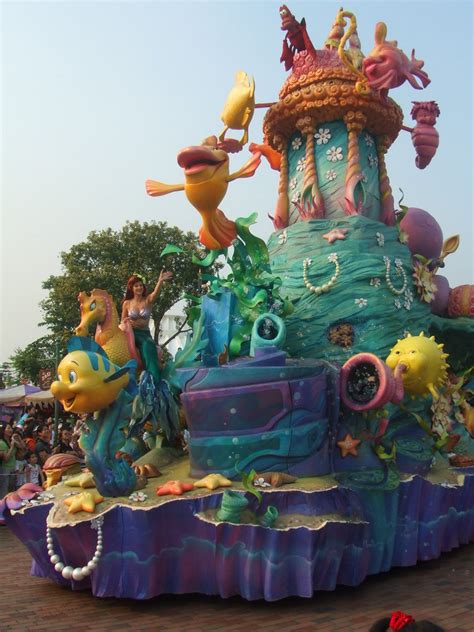 Little Mermaid (Hong Kong Disneyland Parade) | Chris | Flickr