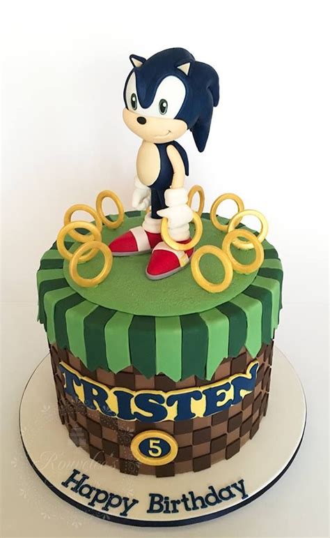We used chocolate icing, liquorice, curly wurly bars, malteasers, wafer sticks and cruskits for the my son's super mario cake for his 7th birthday: 161 best images about Video Game Cakes on Pinterest