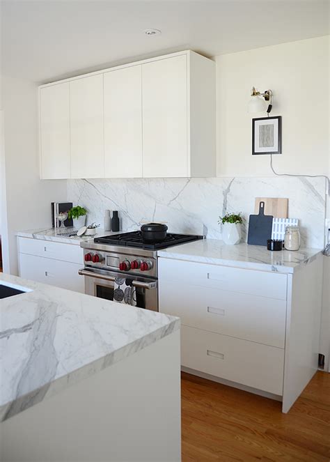 Open plan perfection by @cannygroup. Concept of the Ideal Kitchen Decorating for Minimalist ...