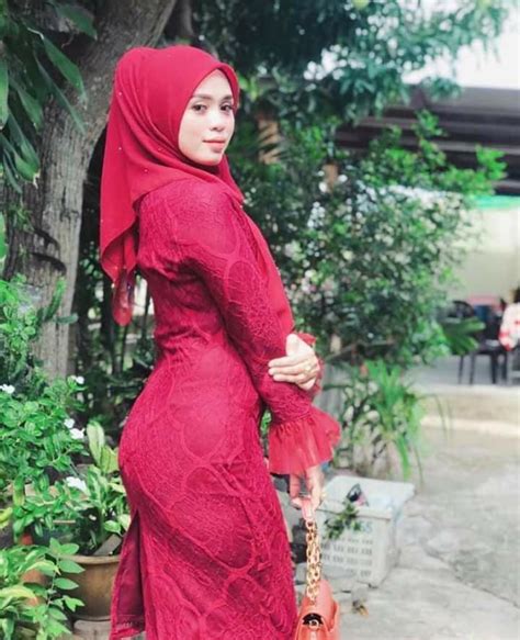 Pin By Binsalam On Hijab Cantik Muslim Women Fashion Beautiful