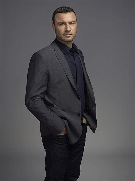 ray donovan season 2 cast photos seat42f ray donovan liev schreiber donovan