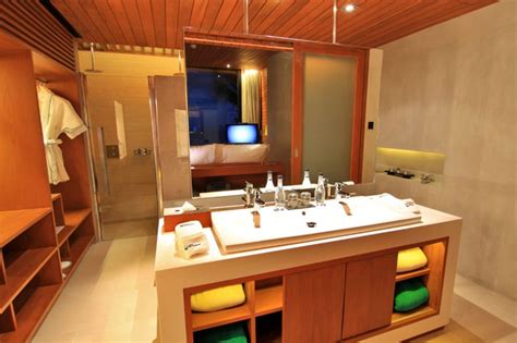 We have plenty of bathroom closet ideas to help you organize your bathroom. Bathroom closet design | Interior Design Ideas.