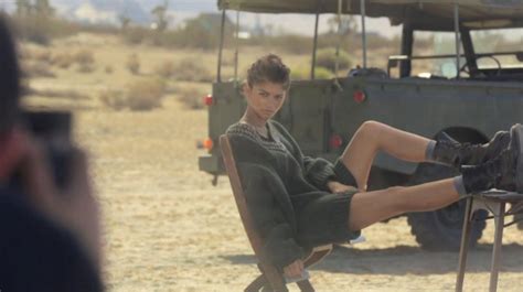 Go Behind The Scenes Of Zendayas Edgy Desert Teen Vogue Cover Shoot