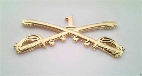 1st Cavalry Insignia Swords Military Veteran Us Army Hat Pin 16123