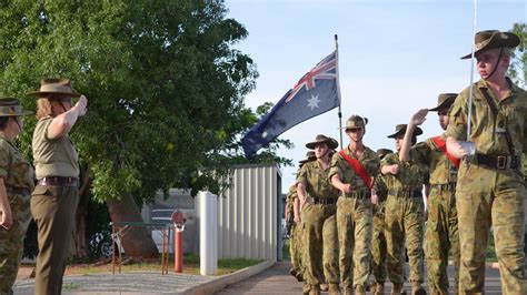 New Leaders Emerge From 81bn Army Cadet Ranks Gold Coast Bulletin