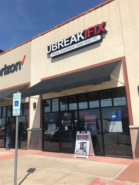 uBreakiFix in Plano, TX