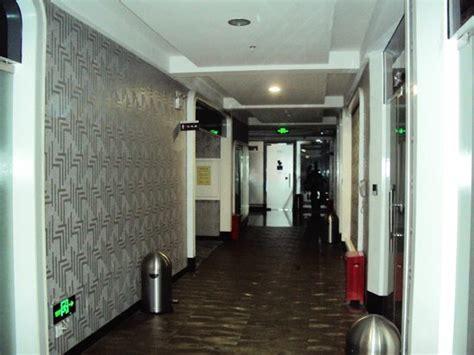 Our guests praise the helpful staff and the comfy beds in our reviews. Peng Heng Space Capsules Hotel - Prices & Hostel Reviews (Shenzhen, China) - TripAdvisor