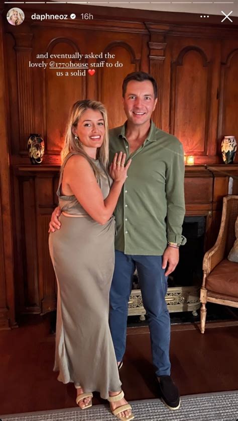 Chef Daphne Oz Looks Simply Chic In Silk Set For Her Anniversary
