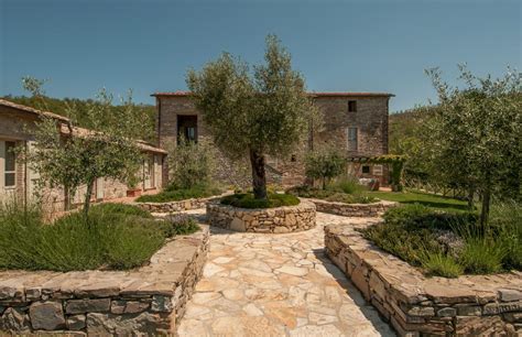 A Stunning Luxury Villa In Umbria Italy To Sleep 12 People Private