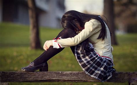 20 Heart Touching Hd Sad Girl Wallpaper For Broken Heart Alone Girl