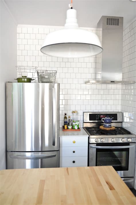 10 Tiny Kitchens That Feel Cozy Not Cramped