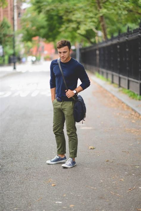 Amazing Cargo Pants Outfit Ideas For Men To Try This Year Instaloverz