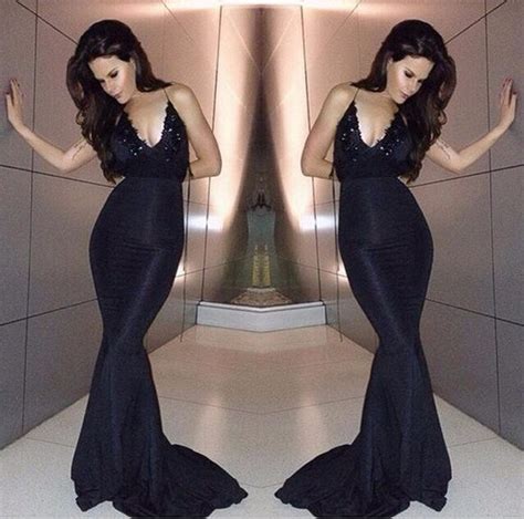 Sex Black Mermaid Spaghetti Strap Open Back Prom Dress With Lace Applique Detail Formal Dress