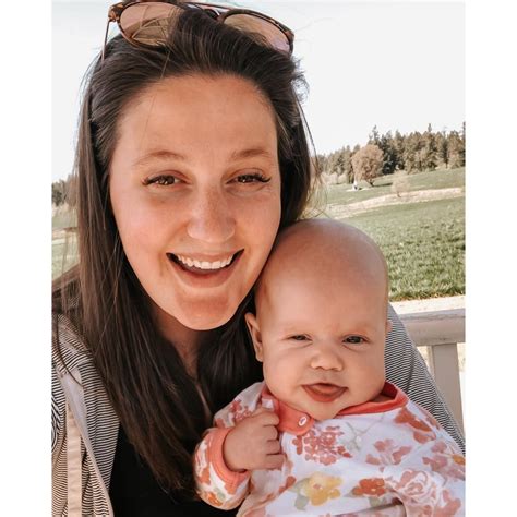 Lpbws Tori Roloff Shares Lilah Update 1st Tooth And Eating Struggles