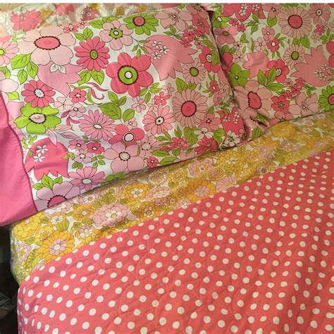 Pretty I Think I Had These Sheets 💜 Vintage Linens Vintage Sheets