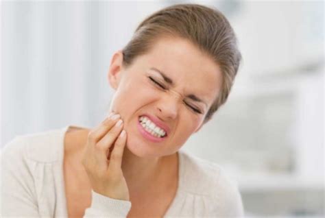 Teeth Sensitivity And Exposed Tooth Roots French Dental Services Dr
