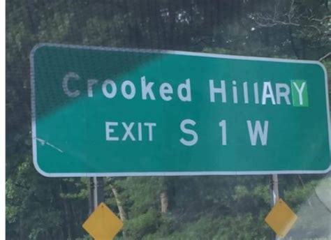 New York Road Sign Defaced To Read Crooked Hillary