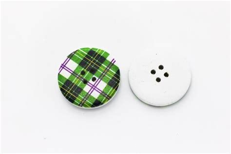 Large Green Plaid Wood Button Check Pattern Wooden Buttons