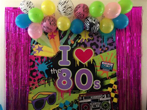 80s Party Decorations With Images 80s Party Decorations 80s Birthday Parties 80s Theme Party