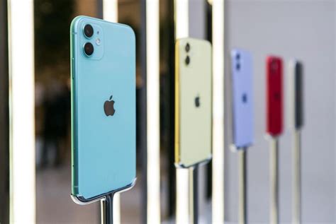 Apple Loop New Iphone Design Leaks Tim Cooks China Problem Macbook