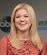 Kelly Clarkson Welcomes Baby No. 2 — Find Out His Cute Name! - Closer ...