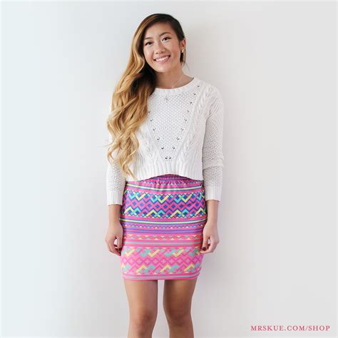 pink-printed-hmong-bodycon-skirt-mrs-kue-shop