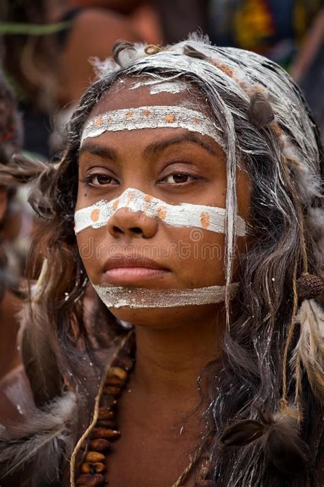 australian tribes aboriginal woman