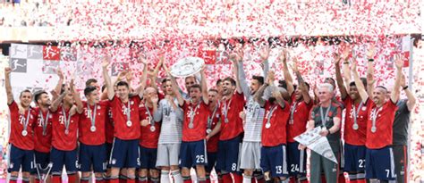 Od zavedení nového formátu a přejmenování z poháru mistrů evropských zemí (pmez) na ligu mistrů uefa. 🥇Liga mistrů: Bayern Mnichov vs. Lyon kurzy, livestream ...
