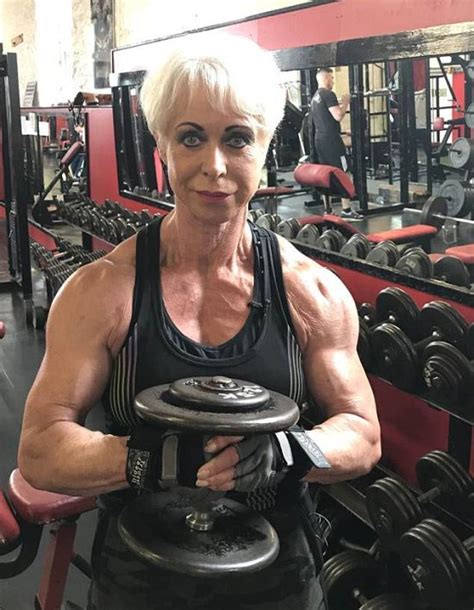 Bodybuilding Grandmother 8 Pics