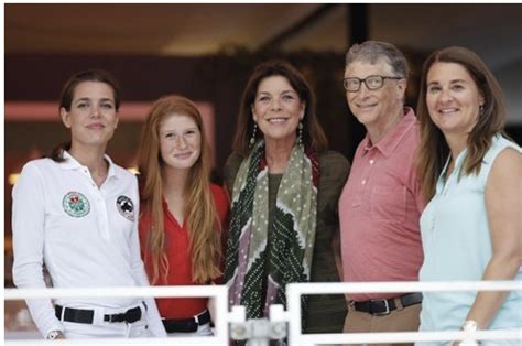 What is the gates foundation? Charlotte Casiraghi escortée par Melinda et Bill Gates (photo)