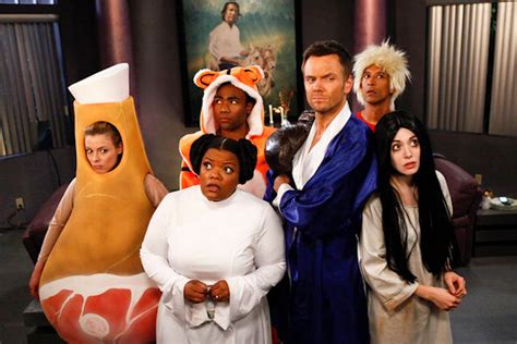 How to Watch Community Cast Reunion and Table Read | Collider