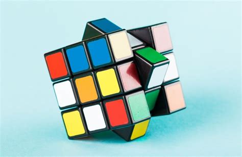 Clinicube® is made up of an experienced team of professionals. Les Rubiks Cube : tous leurs bienfaits pour l'esprit