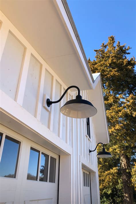 Inspiration Barn Light Electric In 2021 Farmhouse Outdoor Lighting