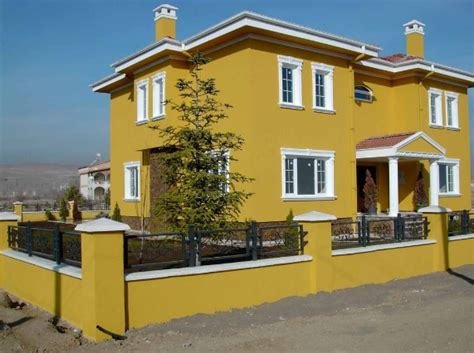 See the 2019 paint colors of the year, inspirational paint color galleries, and the best paint to use to make your project complete. 50 Best Exterior Paint Colors for Your Home | Ideas And Inspirations
