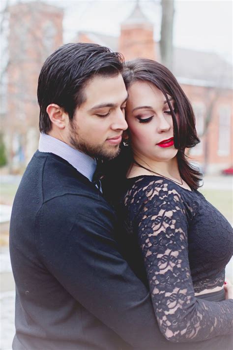 Poses For Couple Photoshoot - Photography Subjects