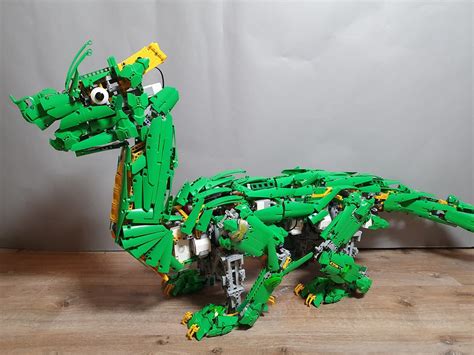 The Green Mindstorms Dragon This Is A Reverse Engineering Flickr