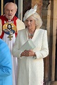 La Duquesa de Cornualles en el bautizo del Príncipe Jorge de Cambridge ...