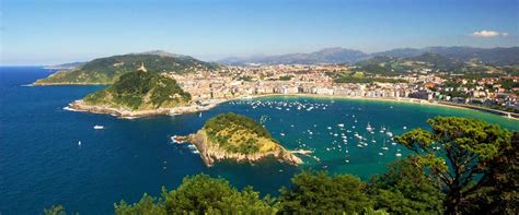 It is quite unusual feeling that you can sunbathe and swim right next to. Private City Tour San Sebastian with private official tour ...