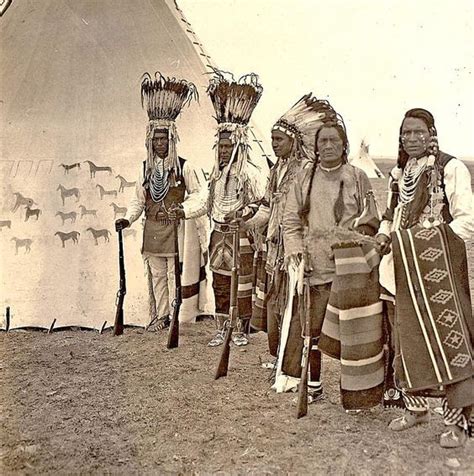 Blackfeet Warriors Ready For Sundance Ca 1906 Montana Photo By Na Forsyth Source