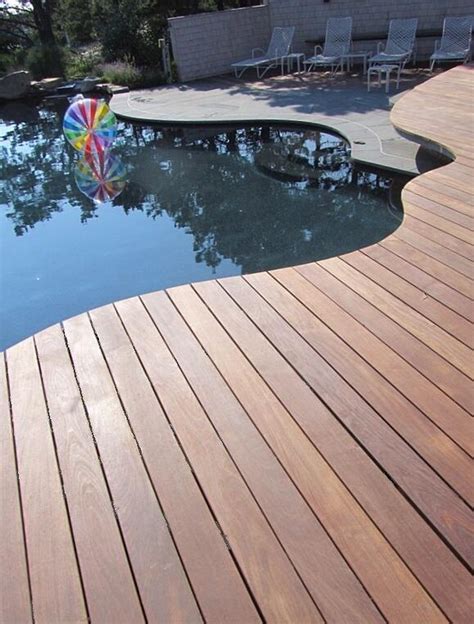 15 Impressive Designs For Wooden Pool Decks