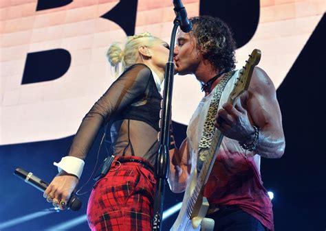 Gavin Rossdale And Gwen Stefani Photos 14 Times They Were So In Love Glamour