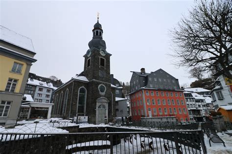 Ontdek rotes haus museum, monschau met gidsen expedia! Rotes Haus in Monschau - Duitsland - Reizen & Reistips