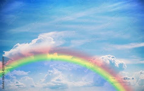 Beautiful Rainbow In The Skya Photo Of A Sky With A Rainbow Background