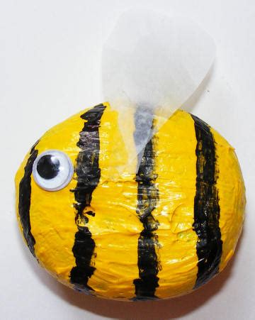 pebble bumblebee craft  kids