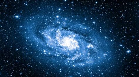 Bintang Dari Galaksi Lain Terlihat Menuju Bimasakti