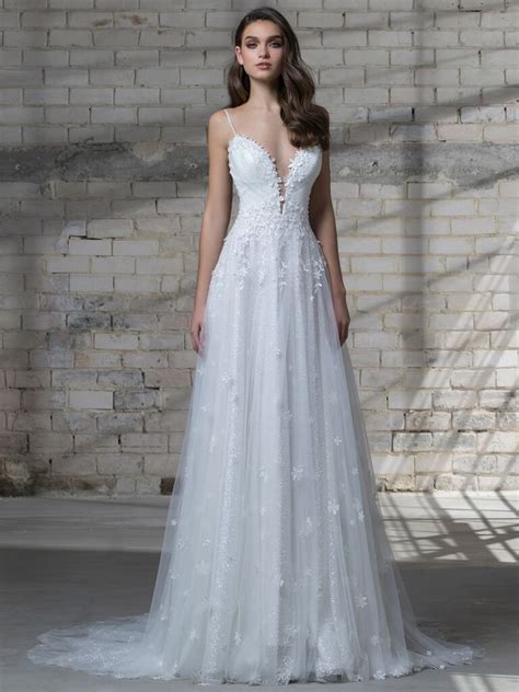 Rather feminine pnina tornai wedding dresses 2016. Pnina Tornai 2018 Collection: Bridal Fashion Week Photos