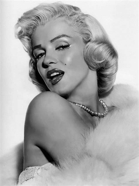 Beautiful Marilyn Monroe Photoshoots By Frank Powolny In 1952 ~ Vintage