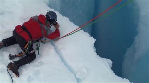 Climate Change Shown In Chasing Ice Film