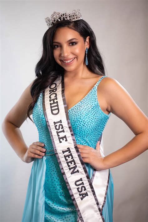 crowned kona laupahoehoe and hilo residents to represent orchid isle in miss hawaii and miss