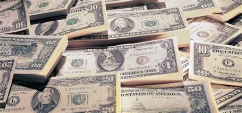 Llevá la cotización actualizada del dólar oficial, dólar turista y dólar blue (paralelo) en argentina. El dolar blue cotiza en las 'cuevas' a 15,41 pesos ...